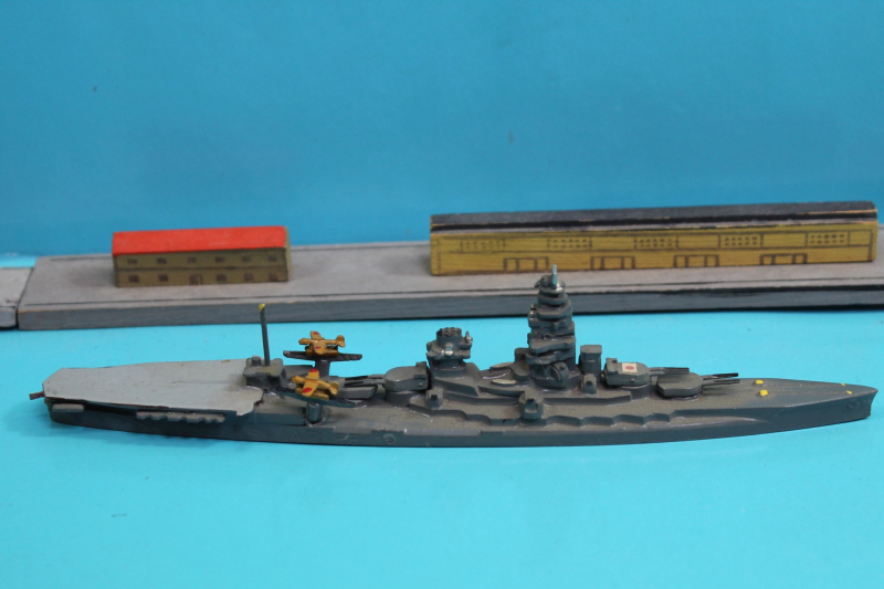 Battleship "Ise" with flightdeck and aircraft (1 p.) J  from CAS